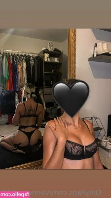 vanessa_paris [ vanessa-paris ] - Do you like lingerie   Te gusta