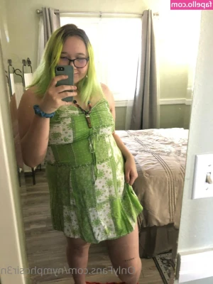 nymphosir3n - Hey guys soooo.....it's my birthday month!!! My Amazon wishlist is