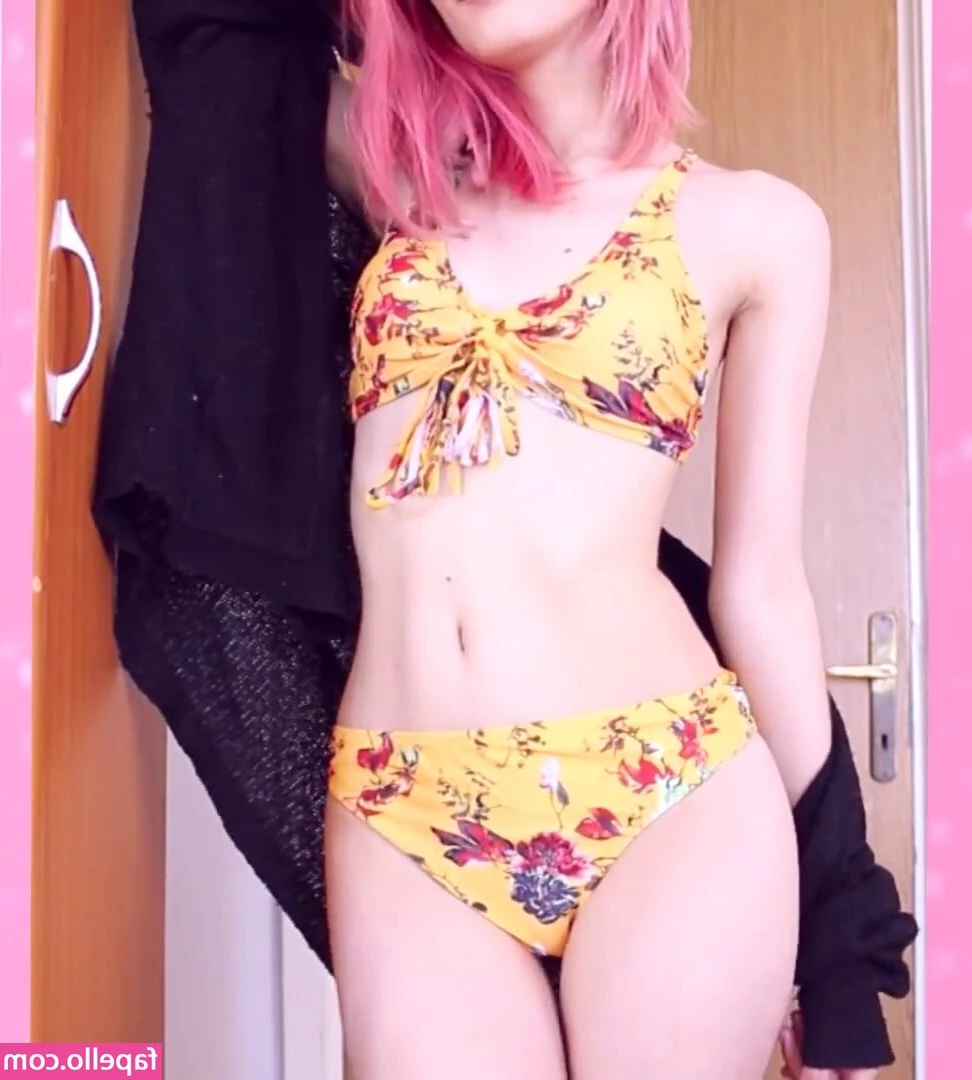 Danna Alquati [ danna-alquati ] - would love to taste you like this 👅