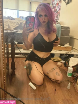ameenajadexoxo - Relaxing  feet