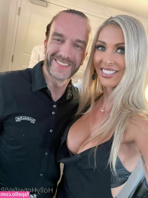 hollyhotwifevip - Oh hey there! I've missed you😘