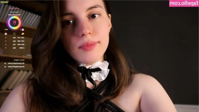 AislyFarran - Hello!!! Tip me 30$ for full set with heels and stockings ✨