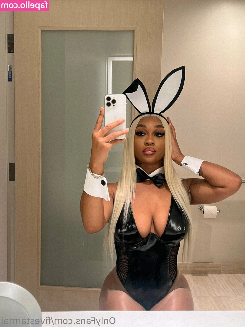 fivestarmai - Finally got my thickest dildo in my ass 😩 it felt sooo fucking
