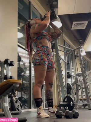 Audrey Allen [ audrey-allen ] - Young guy with a very good ass ...