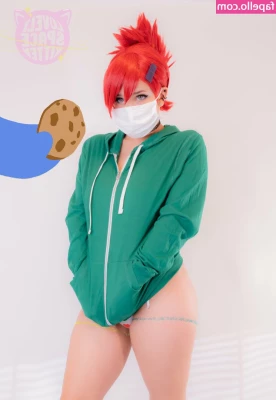 lovelyspacekitten [ lovelyspacekitten-1 ] - What do we have for Dinner