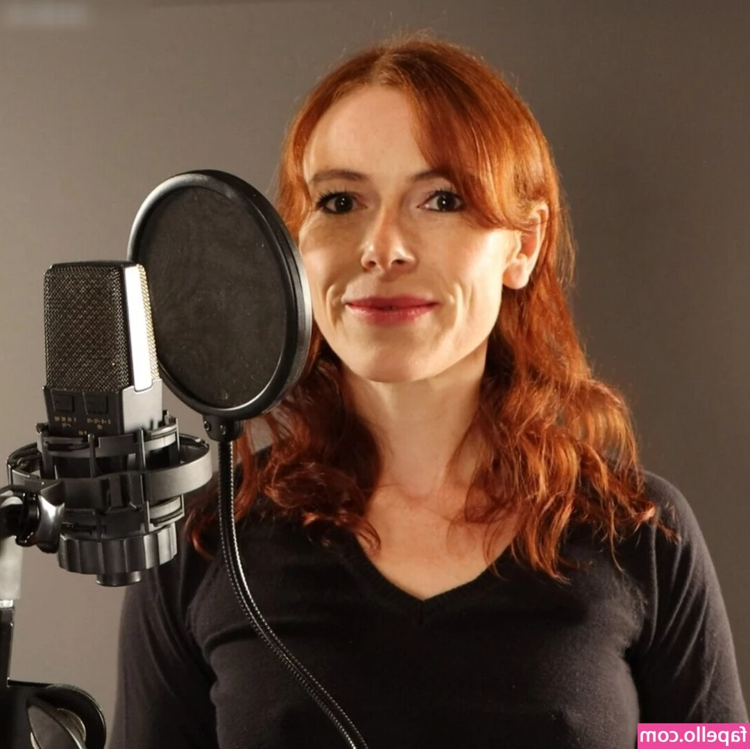 Antje Mönning [ antje-mnning ] - Sometimes I feel like sharing my deep thoughts with you    Like about