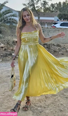 Fearne Cotton [ fearne-cotton ] - Dance of the day lol