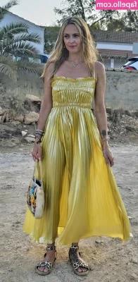 Fearne Cotton [ fearne-cotton ] - If you aren't in my DM's right now you are missing out! 💛