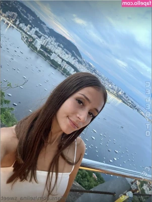 selina_sweet [ selina-sweet ] - Send so I can get more nylons, thigh highs and more lingerie 🤭🥵