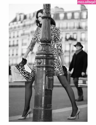 Pauline Moulettes [ pauline-moulettes ] - Mistress in White