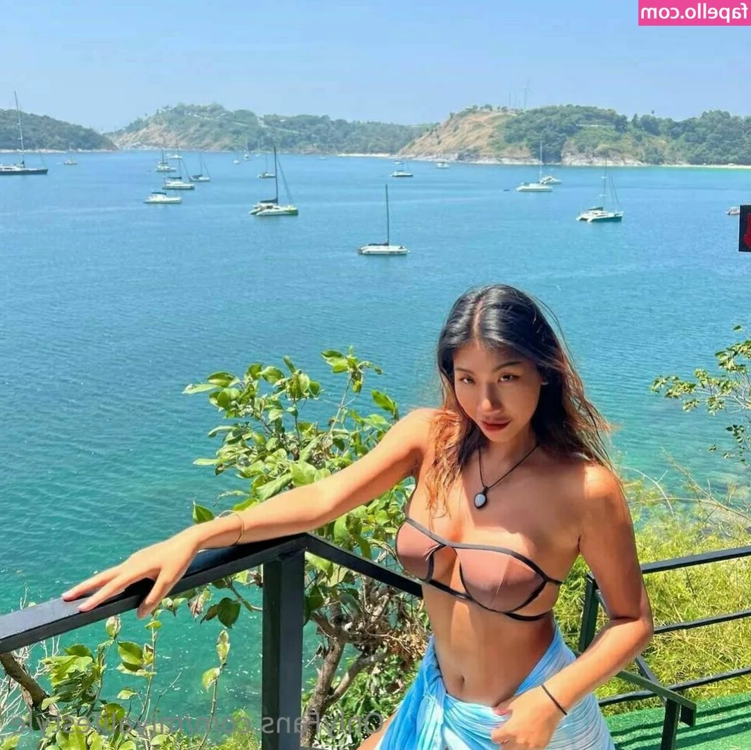 miyalifestyle - In the mood to get a bit frisky for you all  Purchasable video  would