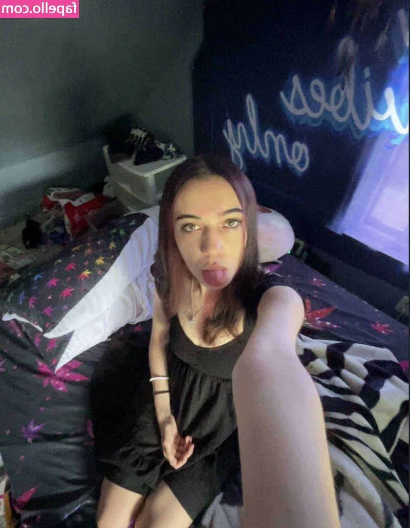 queenzee111 - Goodnight my lovelies 💖🥰👻