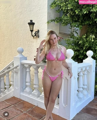 Julie_skovv [ julie-skovv ] - How much do you love me?