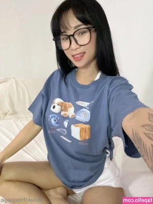 misakifreepage [ misakifreepage-1 ] - Minha raba quase não cabe na foto