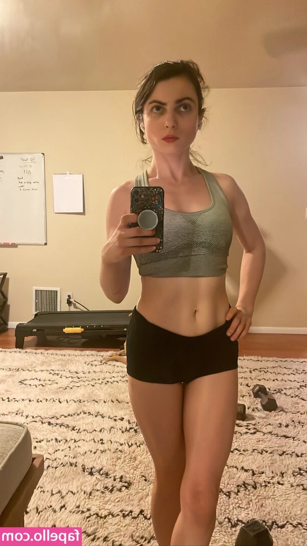 Andrea More [ andrea-more ] - i love rub my pussy and play with my tits 🥵 renew on to see my
