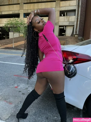 Muthafuckinlae - Hi! Sorry for the lack of posts this last week - I'm almost back on