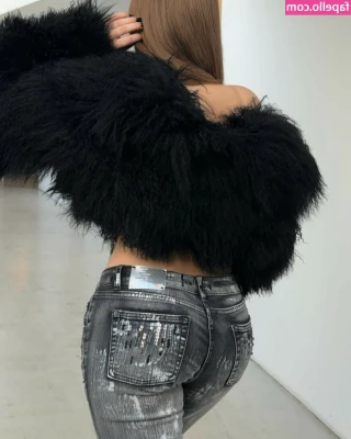 simka.le [ simka-le ] - i’m sorry guys no live tonight :(( if u guys aren’t busy tmrw for
