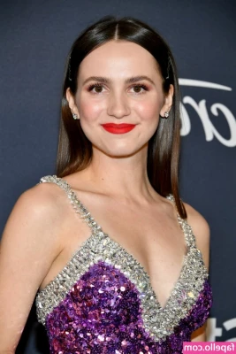 Maude Apatow [ maude-apatow ] - hol