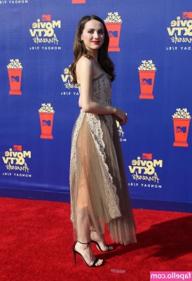 Maude Apatow [ maude-apatow ] - all natural🤫