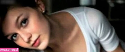 Melissa Benoist [ melissa-benoist ] - Summer ready