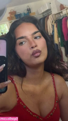 Natalie Mariduena [ natalie-mariduena ] - In this week's full length video I get all oiled up and just cum and