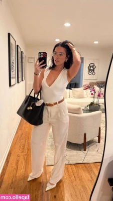 Natalie Mariduena [ natalie-mariduena ] - Good morning daddy... i love the way this material feels on my
