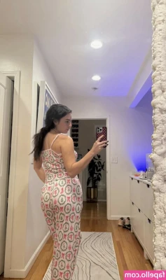 Natalie Mariduena [ natalie-mariduena ] - Snuck off to check in... Is it over yet🙂🙃🙂