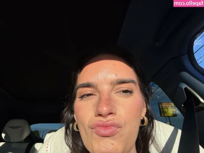 Natalie Mariduena [ natalie-mariduena ] - I want to feel your finger tips trace my body 🤤