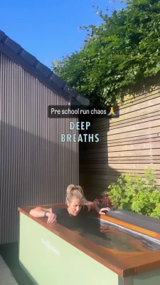 Gemma Atkinson [ gemma-atkinson ] - This little pen is perfect for these weeks. 😈 Watch me swell and