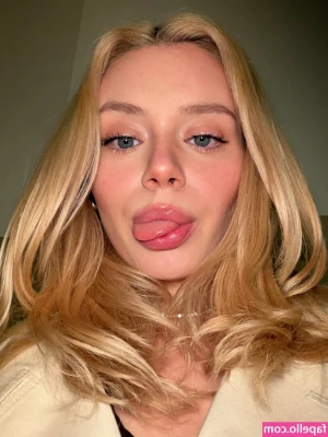 Bbeckyg01 - Sneaked off to make you a Big dildo tit wank video x