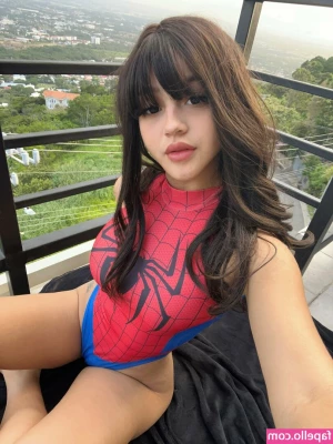paygeblog - I ve got your hot and ready right here for you  babe     Cum join me