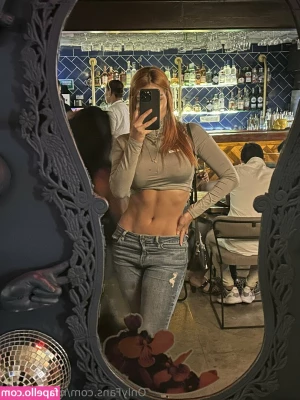 maria_dmar [ maria-dmar ] - Hump day bump