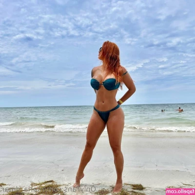 maria_dmar [ maria-dmar ] - 💦 don't forget to swipe ➡️