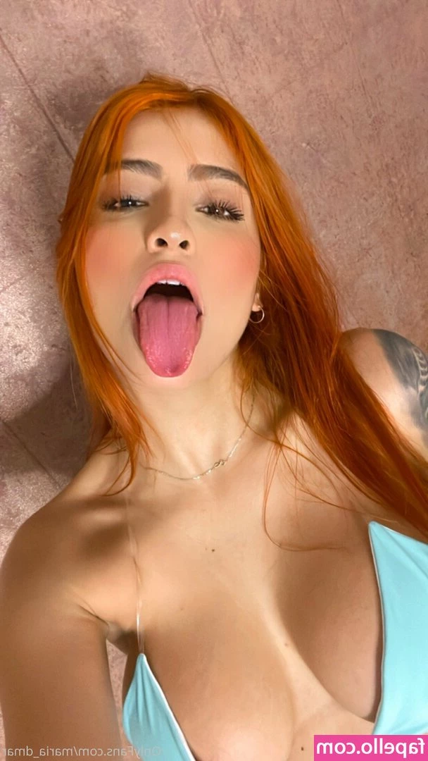 maria_dmar [ maria-dmar ] - Mind if I sit on your face?