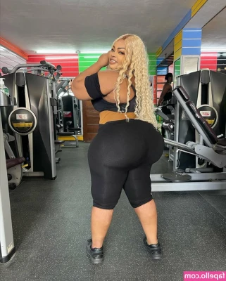 eudoxieyao - I was asked in the past if I ever took any photos of my booty and I
