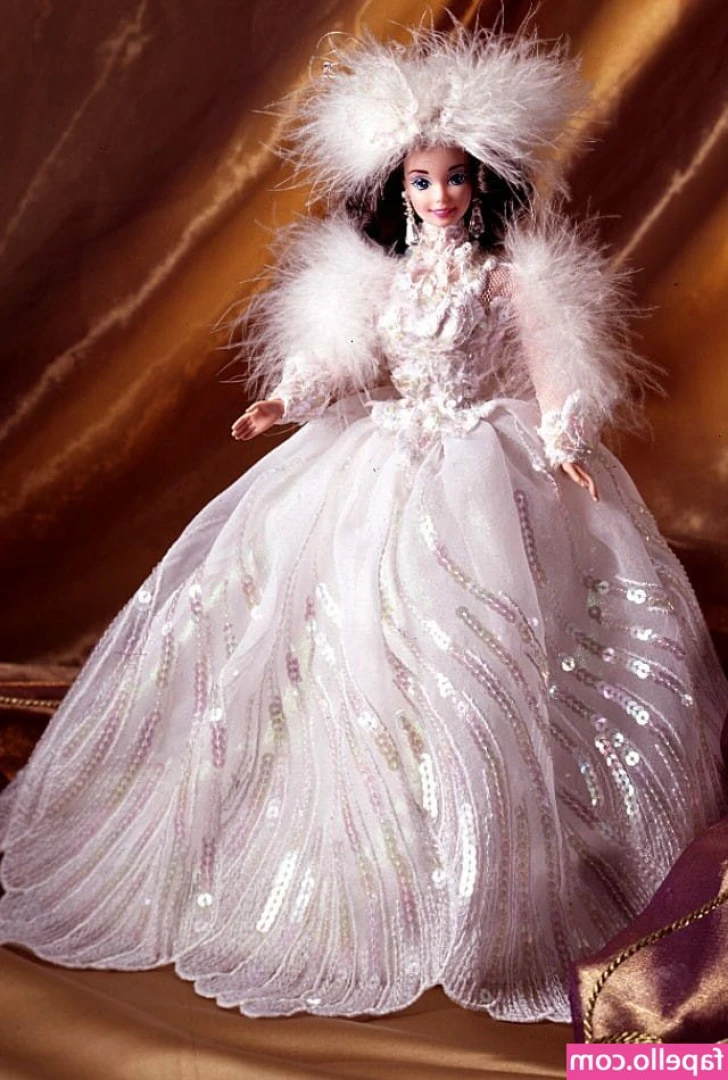 Barbie_snow [ barbie-snow ] - hippity hop! Can bunny fuck yiu on top?