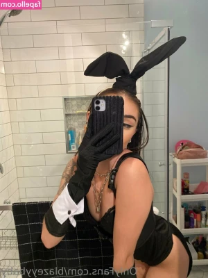 blazeyxoxo - Just doing my best to milk you dry hehe 🤭💞 DM me for the full
