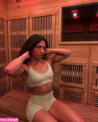 courtneycrawley - If being sexy was a crime, I'd be guilty as charged. 🙈🔥