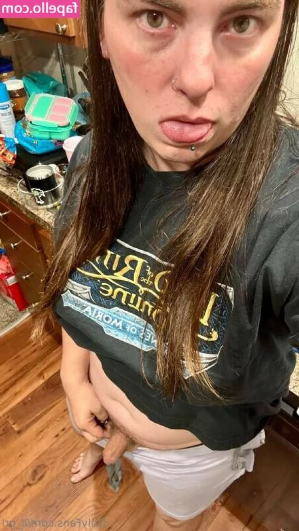 LLBassGrl - Follow my Twitch for live streams of gaming and random shit while I