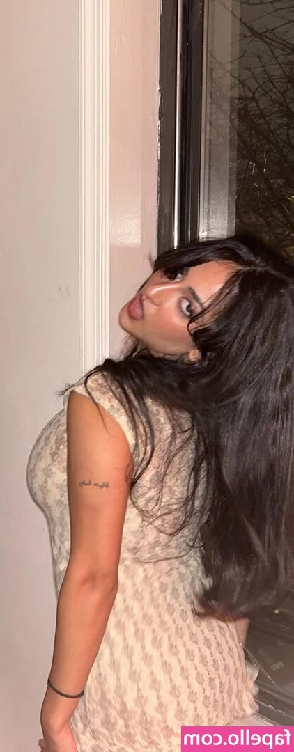 nefertittyyy - Time to put you in more debt than you’ve ever been in