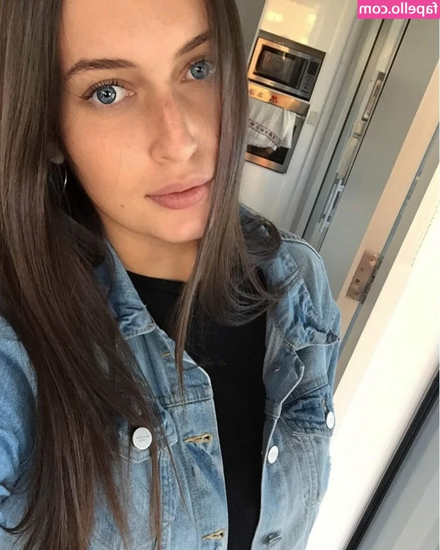 NicoleLink Aufseher [ nicolelink-aufseher ] - I'm a chicken haha 🤣