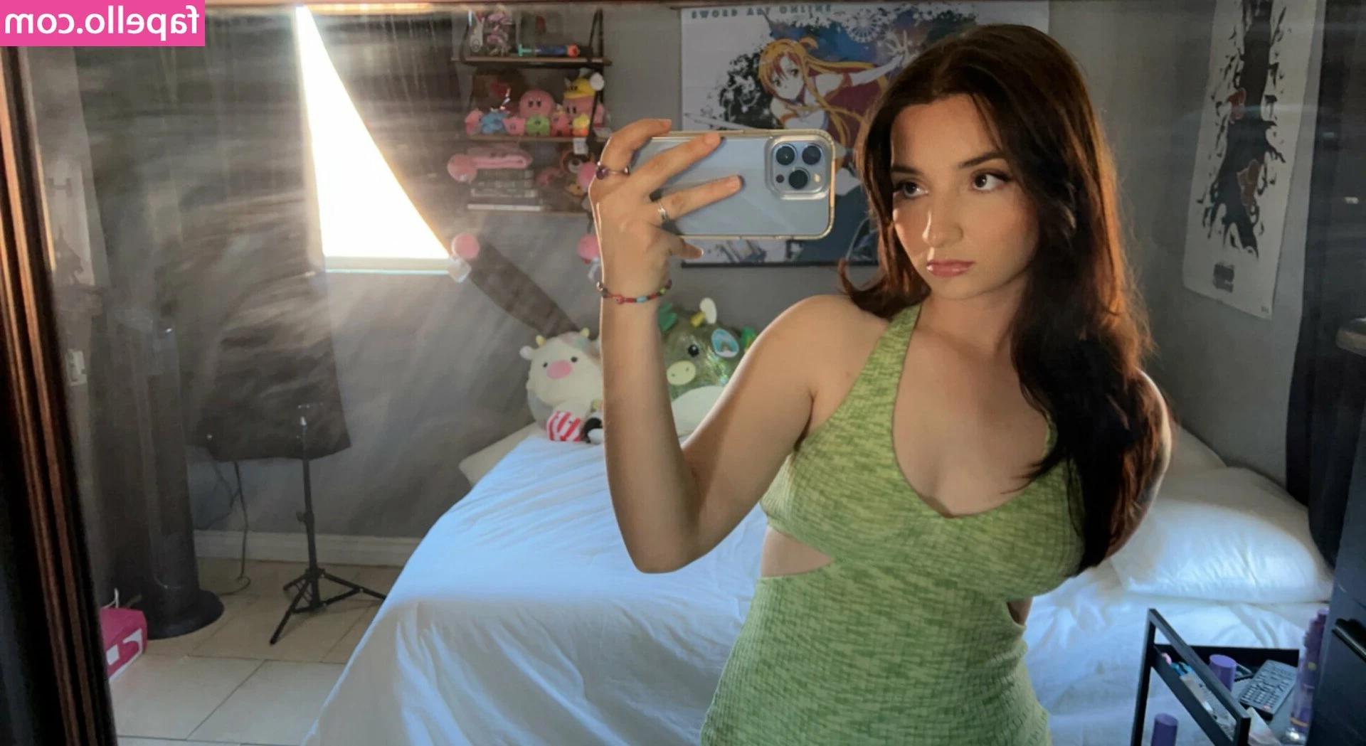 cinnamonxbuns - Pool Crasher! 🧚🏼‍♀️ Instead of planning a naughty studio