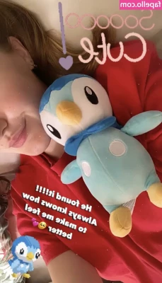 Scarlett Rose [ scarlett-rose-1 ] - What would you lick first