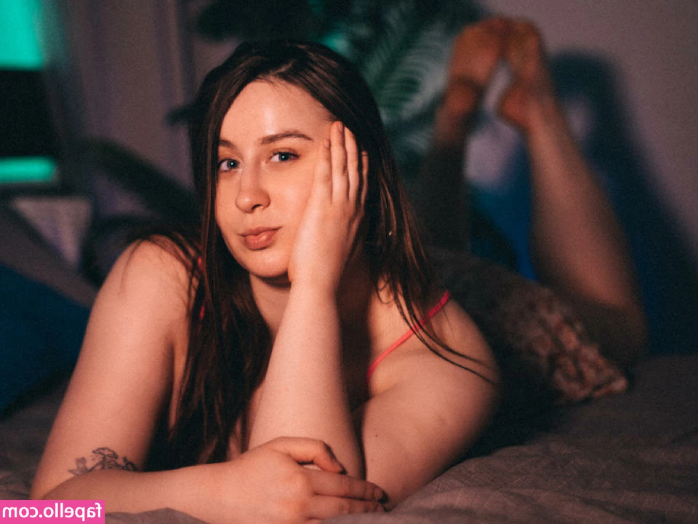 Via_lattea_ [ via-lattea ] - Everyone loves a good tease   Leave a good tip for more