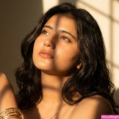 Vanshikathakur - I actually like cleaning although we all know I am a Princess