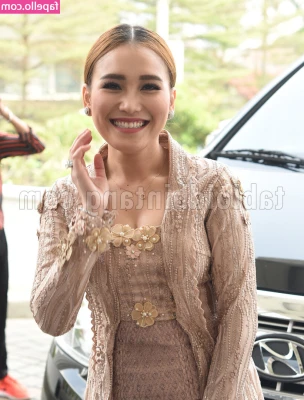Ayu Tingting [ ayu-tingting ] - I know I took a small break but I’m back and RIDIN HIGH. literally.