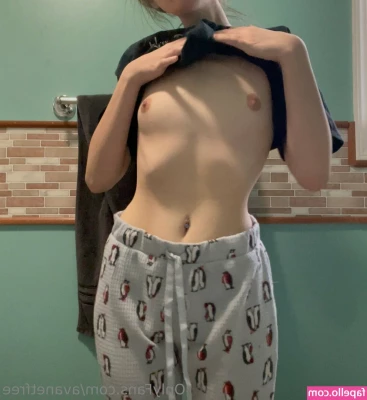 avanetfree - I have some pics i’ve been holding back on showing but i feel like