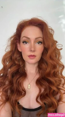 Nicole Simone [ nicole-simone-4 ] - guys my account is almost fixed 🤞🏼😘