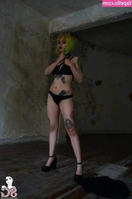Candy666 - Gimme Booty - I know what you're looking for. You want this fat juicy