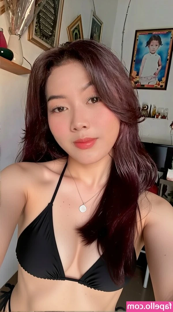 Meikaaa - I want my pussy ate today 🤤
